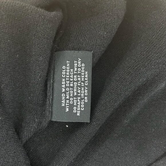 Bloomingdales Cashmere Sweater Womens L Black Embellished Ruffle Beaded Luxury - Picture 6 of 8